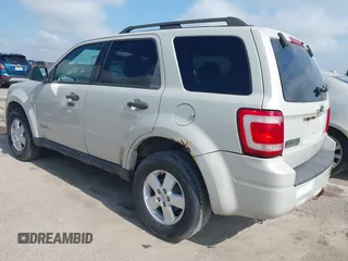 2008 Ford Escape XLT with VIN 1FMCU03178KA76736, listed as a IAAI auction lot 42672474 with 218,472 mi miles and . Bid and sale history available at DreamBid. Image 3.
