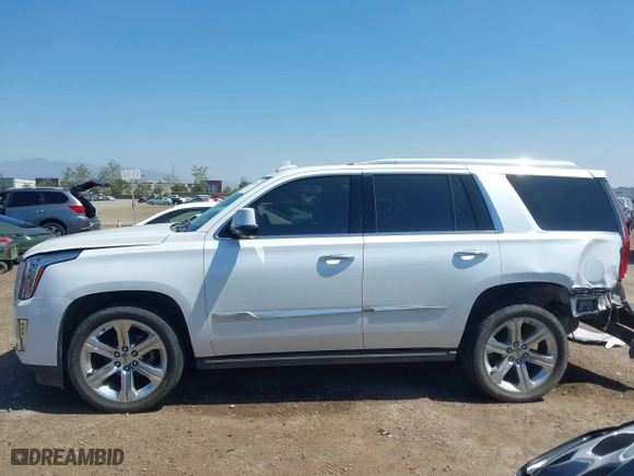 2016 Cadillac Escalade Platinum with VIN 1GYS4DKJ3GR422421, listed as a IAAI auction lot 41872635 with 62,526 mi miles. Bid and sale history available at carsss.com. Image 14.