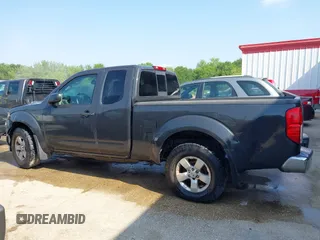 2012 Nissan Frontier SV z VIN 1N6AD0CU0CC477647, wystawiony jako IAAI lot #41960247 z przebiegiem 175 509 mil mil oraz . Historia ofert i sprzedaży dostępna na DreamBid. Obrazek 14.