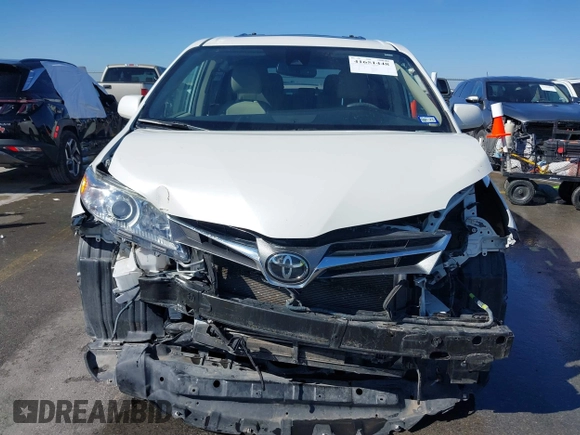 2019 Toyota Sienna XLE Auto Access Seat с VIN 5TDYZ3DC1KS966808, выставлен на аукционе IAAI как лот 41651448 с пробегом 53 790 миль миль и . История ставок и продаж доступна на DreamBid. Изображение 6.