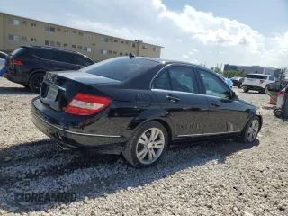 2009 Mercedes-Benz C 300 Sport с VIN WDDGF54X99R046345, выставлен на аукционе Copart как лот 51463925 с пробегом 79 050 миль миль и Списание • Salvage title. История ставок и продаж доступна на DreamBid. Изображение 3.