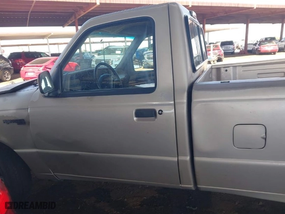 1994 Ford Ranger XL with VIN 1FTCR10U1RPA74804, listed as a IAAI auction lot 41739986 with 97,529 mi miles. Bid and sale history available at carsss.com. Image 14.