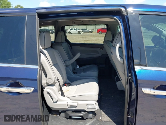 2024 Honda Odyssey Elite z VIN 5FNRL6H97RB057976, wystawiony jako IAAI lot #42428910 z przebiegiem 13 021 mil mil oraz . Historia ofert i sprzedaży dostępna na DreamBid. Obrazek 8.