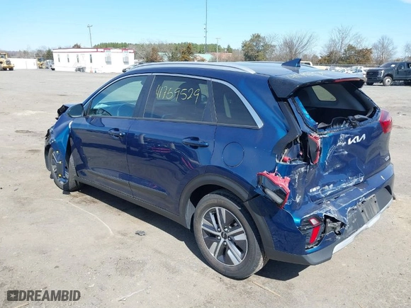 2022 Kia Niro LX with VIN KNDCB3LC1N5537663, listed as a IAAI auction lot 41759529 with 23,863 mi miles. Bid and sale history available at carsss.com. Image 3.