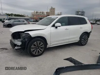 2021 Volvo XC90 Momentum with VIN YV4A22PK9M1705524, listed as a Copart auction lot 51497415 with 34,744 mi miles and Salvage Title. Bid and sale history available at carsss.com. Image 1.