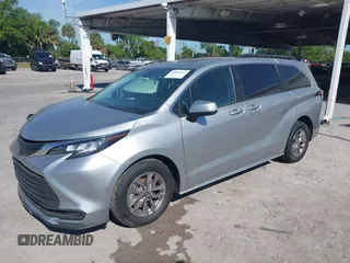 2021 Toyota Sienna LE with VIN 5TDBRKEC2MS021058, listed as a IAAI auction lot 41863947 with 73,608 mi miles. Bid and sale history available at carsss.com. Image 13.
