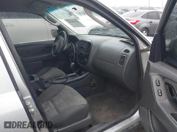 2006 Ford Escape XLS with VIN 1FMYU02Z16KD19161, listed as a IAAI auction lot 41539211 with 153,645 mi miles and . Bid and sale history available at DreamBid. Image 5.