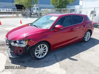 2011 Lexus CT 200h z VIN JTHKD5BH6B2021857, wystawiony jako IAAI lot #42047488 z przebiegiem 99 887 mil mil oraz . Historia ofert i sprzedaży dostępna na DreamBid. Obrazek 2.