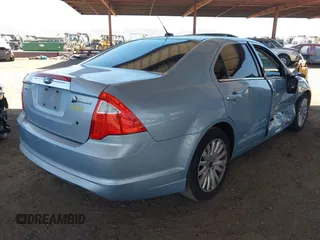 2010 Ford Fusion Hybrid with VIN 3FADP0L32AR143350, listed as a IAAI auction lot 42549839 with 137,466 mi miles and . Bid and sale history available at DreamBid. Image 4.