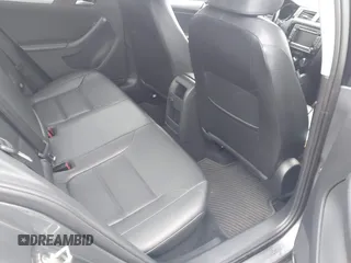 2015 Volkswagen Jetta SE с VIN 3VWLA7AJ7FM218630, выставлен на аукционе IAAI как лот 41621751 с пробегом 236 575 миль миль и . История ставок и продаж доступна на DreamBid. Изображение 8.