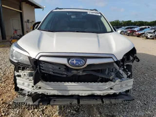 2019 Subaru Forester Premium with VIN JF2SKAECXKH464561, listed as a Copart auction lot 61057425 with 121,967 mi miles and Salvage title. Bid and sale history available at DreamBid. Image 5.