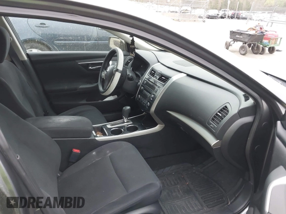 2014 Nissan Altima 2.5 S with VIN 1N4AL3AP3EC196665, listed as a IAAI auction lot 41874655 with 148,001 mi miles. Bid and sale history available at carsss.com. Image 5.