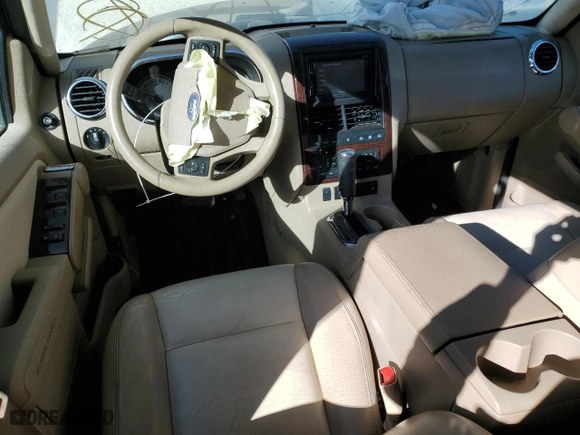 2007 Ford Explorer Limited with VIN 1FMEU75897UB47353, listed as a Copart auction lot 75068124 with 195,036 mi miles and Salvage Title. Bid and sale history available at carsss.com. Image 8.