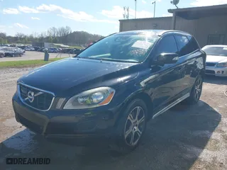 2012 Volvo XC60 3.0L with VIN YV4902DZ8C2247106, listed as a IAAI auction lot 41892439 with 139,812 mi miles. Bid and sale history available at carsss.com. Image 2.