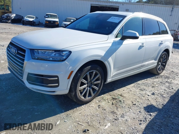 2017 Audi Q7 Premium Plus with VIN WA1LAAF78HD009287, listed as a IAAI auction lot 41327189 with 121,483 mi miles. Bid and sale history available at carsss.com. Image 17.
