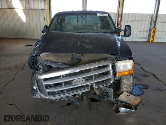 2001 Ford F-250 XL with VIN 1FTNW20L91EA06152, listed as a Copart auction lot 72660874 with 285,235 mi miles and Salvage title. Bid and sale history available at DreamBid. Image 5.