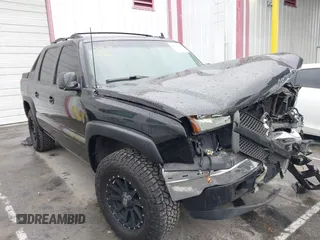 2006 Chevrolet Avalanche Z71 with VIN 3GNEK12Z36G216910, listed as a IAAI auction lot 41728722 with 90,006 mi miles. Bid and sale history available at carsss.com. Image 1.