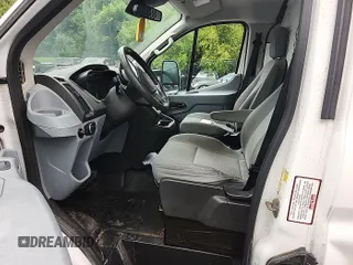 2015 Ford Transit с VIN 1FTNE2YM1FKA20300, выставлен на аукционе IAAI как лот 42634833 с пробегом 53 803 миль миль и . История ставок и продаж доступна на DreamBid. Изображение 1.