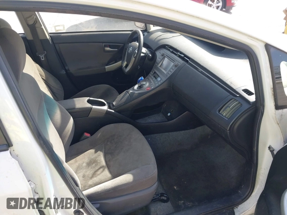2014 Toyota Prius Four with VIN JTDKN3DU6E1776532, listed as a IAAI auction lot 42068305 with 196,228 mi miles. Bid and sale history available at carsss.com. Image 5.