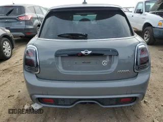 2016 MINI Hardtop 4 Door S with VIN WMWXU3C53G2D27910, listed as a Copart auction lot 52820215 with 177,506 mi miles and Clean title. Bid and sale history available at DreamBid. Image 6.