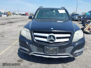 2013 Mercedes-Benz GLK-Class GLK 350 with VIN WDCGG5HB7DG026938, listed as a IAAI auction lot 42096460 with 271,577 mi miles. Bid and sale history available at carsss.com. Image 12.