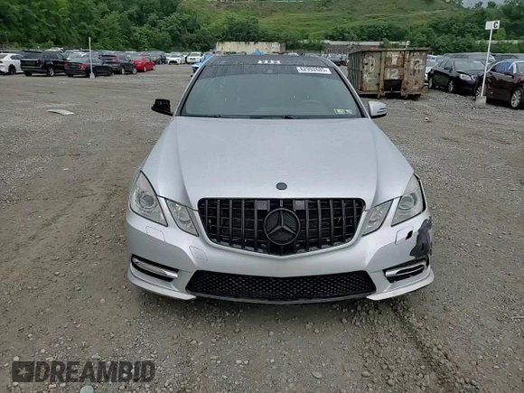 2013 Mercedes-Benz E 350 Luxury with VIN WDDHF8JB2DA756306, listed as a Copart auction lot 62992685 with 144,985 mi miles and Salvage title. Bid and sale history available at DreamBid. Image 13.