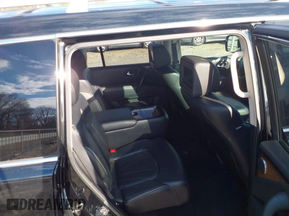 2014 Infiniti QX80 z VIN JN8AZ2NE2E9068625, wystawiony jako IAAI lot #41683659 z przebiegiem 197 152 mil mil oraz . Historia ofert i sprzedaży dostępna na DreamBid. Obrazek 8.