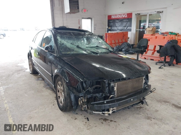 2005 Volkswagen Passat GLS with VIN WVWAD63B55P037732, listed as a IAAI auction lot 42330922 with 119,157 mi miles and . Bid and sale history available at DreamBid. Image 6.
