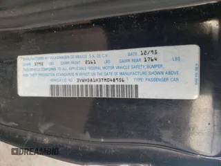 1996 Volkswagen GTI z VIN 3VWHD81H3TM048956, wystawiony jako Copart lot #84068734 z przebiegiem Nie podano mil oraz Szkoda całkowita • Salvage title. Historia ofert i sprzedaży dostępna na DreamBid. Obrazek 13.