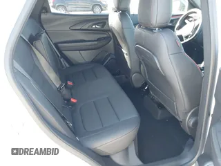 2025 Chevrolet TrailBlazer RS with VIN KL79MTSL4SB109098, listed as a IAAI auction lot 41866260 with 637 mi miles. Bid and sale history available at carsss.com. Image 8.