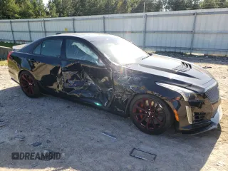 2018 Cadillac CTS-V z VIN 1G6A15S64J0157874, wystawiony jako Copart lot #70587854 z przebiegiem 40 802 mil mil oraz Szkody całkowita. Historia ofert i sprzedaży dostępna na DreamBid. Obrazek 4.