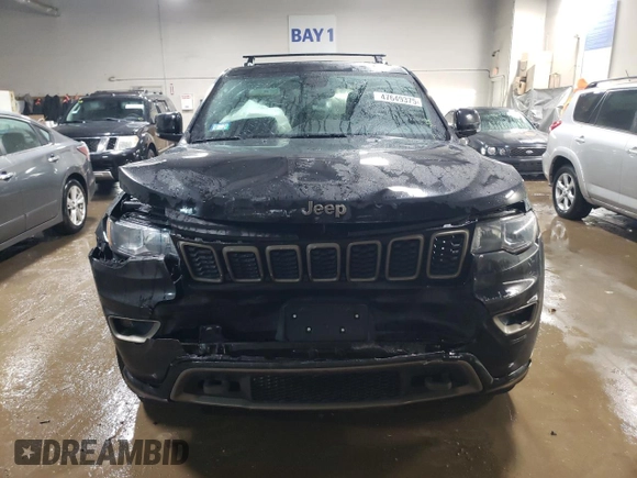 2017 Jeep Grand Cherokee Limited with VIN 1C4RJFBGXHC695261, listed as a Copart auction lot 47649375 with 97,153 mi miles and Salvage Title. Bid and sale history available at carsss.com. Image 5.