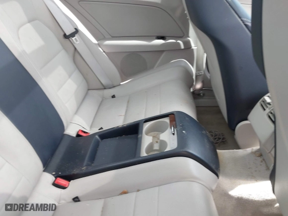 2011 Mercedes-Benz E-Class E 350 with VIN WDDKJ5GB6BF077956, listed as a IAAI auction lot 40459053 with 65,199 mi miles. Bid and sale history available at carsss.com. Image 8.