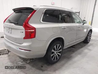 2024 Volvo XC90 with VIN YV4062PK6R1161703, listed as a IAAI auction lot 41648198 with 20,676 mi miles and . Bid and sale history available at DreamBid. Image 4.