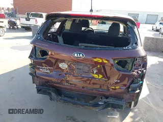 2019 Kia Sorento S V6 with VIN 5XYPGDA53KG444952, listed as a IAAI auction lot 42020485 with 143,067 mi miles. Bid and sale history available at carsss.com. Image 6.
