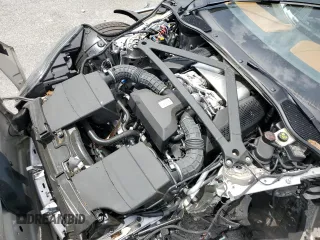 2022 Aston Martin DB11 z VIN SCFRMFCW6NGM11398, wystawiony jako Copart lot #53825715 z przebiegiem Nie podano mil oraz Szkody całkowita. Historia ofert i sprzedaży dostępna na DreamBid. Obrazek 11.