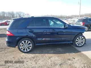 2015 Mercedes-Benz M 400 with VIN 4JGDA5GB8FA560446, listed as a IAAI auction lot 41783953 with 144,633 mi miles and . Bid and sale history available at DreamBid. Image 13.