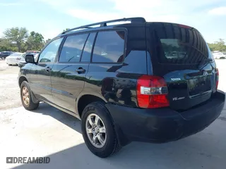 2006 Toyota Highlander w/3rd Row with VIN JTEEP21A760159574, listed as a IAAI auction lot 41935237 with 151,787 mi miles. Bid and sale history available at carsss.com. Image 3.