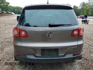 2011 Volkswagen Tiguan SEL with VIN WVGBV7AX1BW552486, listed as a Copart auction lot 58089605 with Not provided miles and Salvage title. Bid and sale history available at DreamBid. Image 6.