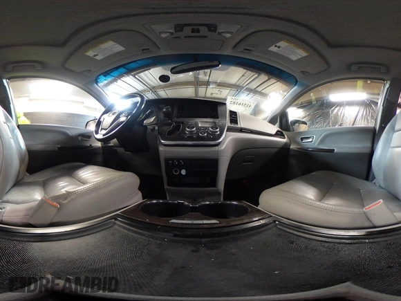 2017 Toyota Sienna XLE with VIN 5TDDZ3DC5HS164964, listed as a IAAI auction lot 41516182 with 62,287 mi miles and . Bid and sale history available at DreamBid. Image 18.