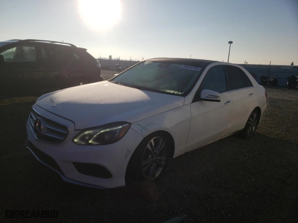 2015 Mercedes-Benz E-Class E 250 BlueTEC Luxury with VIN WDDHF9HB2FB128268, listed as a Copart auction lot 38828733 with 133,930 mi miles. Bid and sale history available at carsss.com. Image 1.