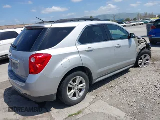 2015 Chevrolet Equinox LT with VIN 2GNALBEKXF6329989, listed as a IAAI auction lot 42054796 with 136,559 mi miles and . Bid and sale history available at carsss.com. Image 4.