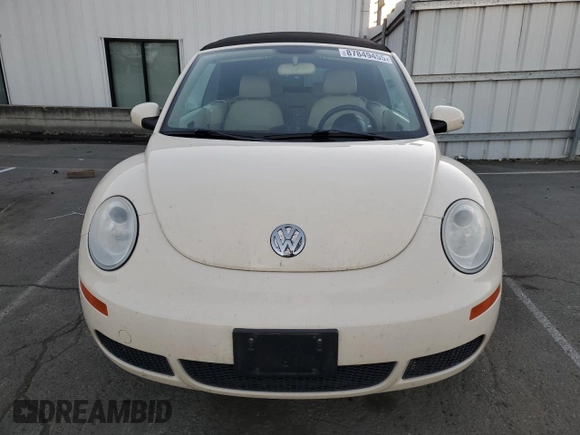 2009 Volkswagen Beetle S with VIN 3VWRF31Y29M409328, listed as a Copart auction lot 87849455 with 69,693 mi miles and Salvage title. Bid and sale history available at DreamBid. Image 5.