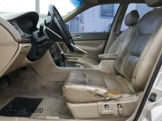 1996 Honda Accord EX с VIN 1HGCE6671TA003110, выставлен на аукционе Copart как лот 60751665 с пробегом 129 984 миль миль и Чистый • Clean title. История ставок и продаж доступна на DreamBid. Изображение 7.