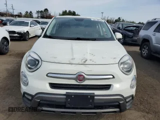 2016 FIAT 500X Trekking Plus с VIN ZFBCFYET1GP385733, выставлен на аукционе Copart как лот 53790925 с пробегом 100 807 миль миль и Списание • Salvage title. История ставок и продаж доступна на DreamBid. Изображение 5.