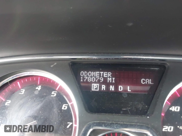 2013 GMC Acadia SLT with VIN 1GKKRRKD4DJ157487, listed as a IAAI auction lot 42096455 with 178,079 mi miles. Bid and sale history available at carsss.com. Image 15.
