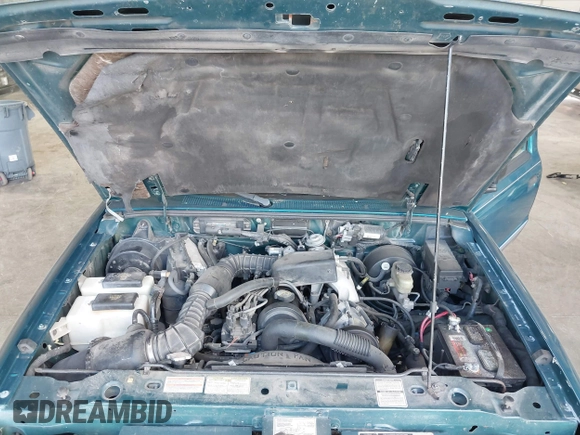 1995 Ford Ranger Splash z VIN 1FTCR10A8SUC00962, wystawiony jako IAAI lot #42594840 z przebiegiem 173 290 mil mil oraz . Historia ofert i sprzedaży dostępna na DreamBid. Obrazek 10.