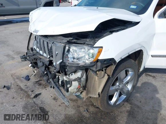 2013 Jeep Grand Cherokee Overland with VIN 1C4RJECT6DC533434, listed as a IAAI auction lot 41656116 with 122,809 mi miles. Bid and sale history available at carsss.com. Image 18.