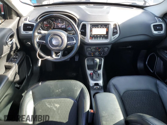 2018 Jeep Compass Latitude with VIN 3C4NJCBB6JT285892, listed as a Copart auction lot 61869045 with 63,315 mi miles and Salvage title. Bid and sale history available at DreamBid. Image 8.