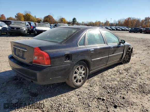 2005 Volvo S80 with VIN YV1TH592651404777, listed as a Copart auction lot 76983124 with 0 mi miles and Salvage Title. Bid and sale history available at carsss.com. Image 3.
